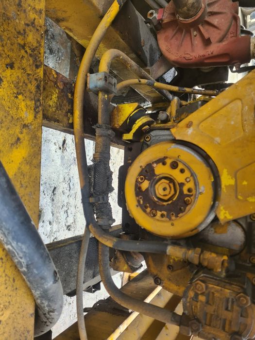 Pompa beton tractabila stationara