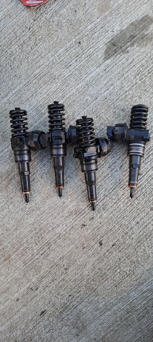 Set Injectoare vw Passat B6 1.9 tdi BLS 038130073BN