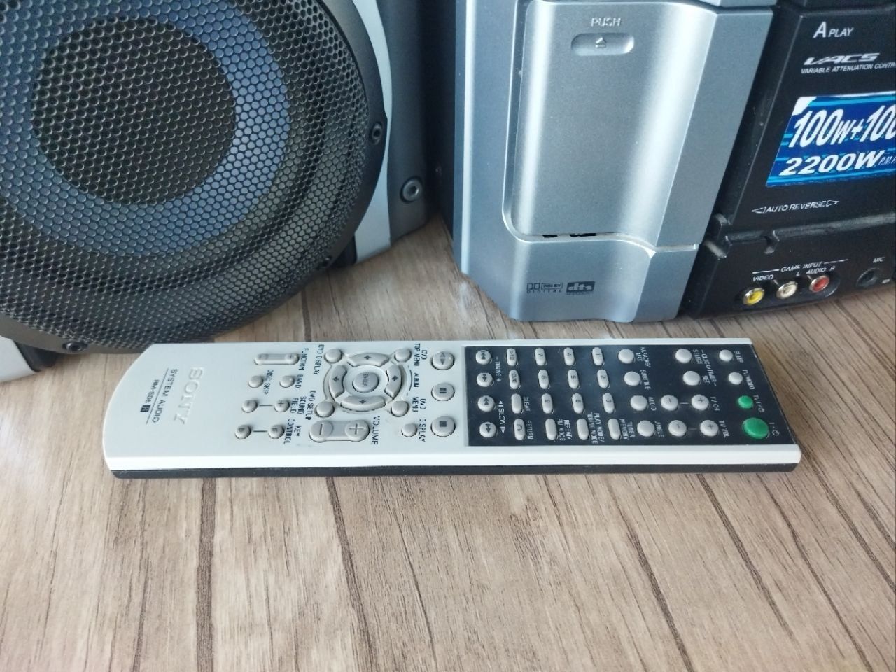 музыкальный  центр SONY MHG-RV777d