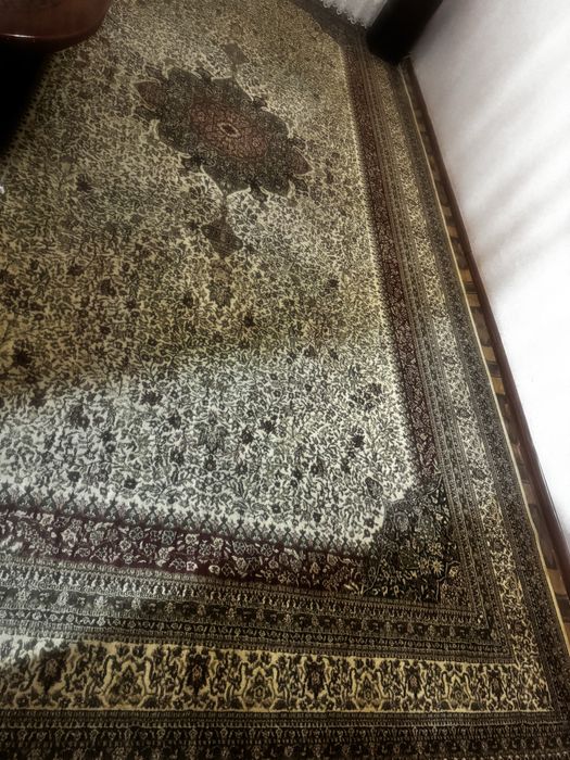 Ковер в отличном состоянии