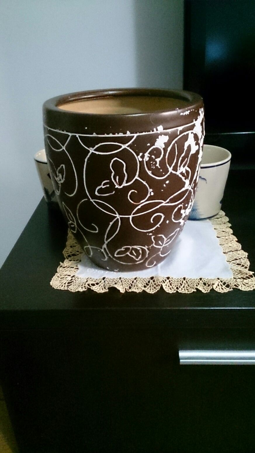Suporturi decorative din ceramica pt. ghivece de flori