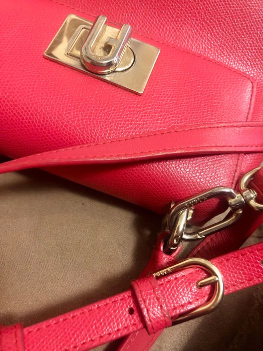 Furla  прекрасна чанта