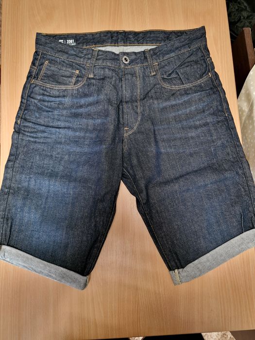 Pantaloni Blugi scurți