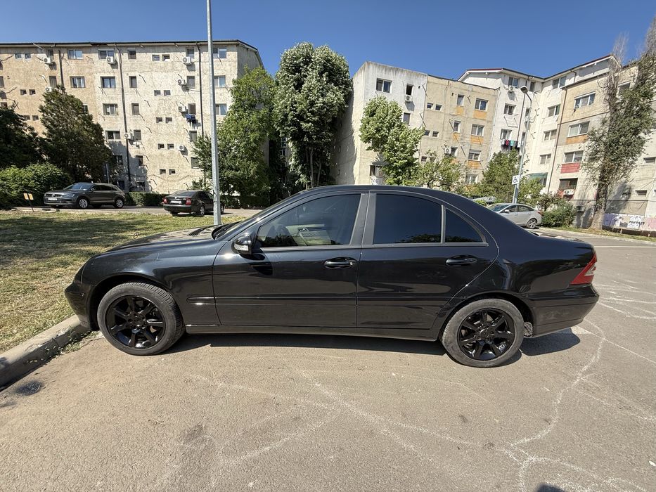 Vand/schimb Mercedes W203