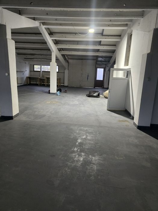 Închiriez hala Tomești 240 mp
