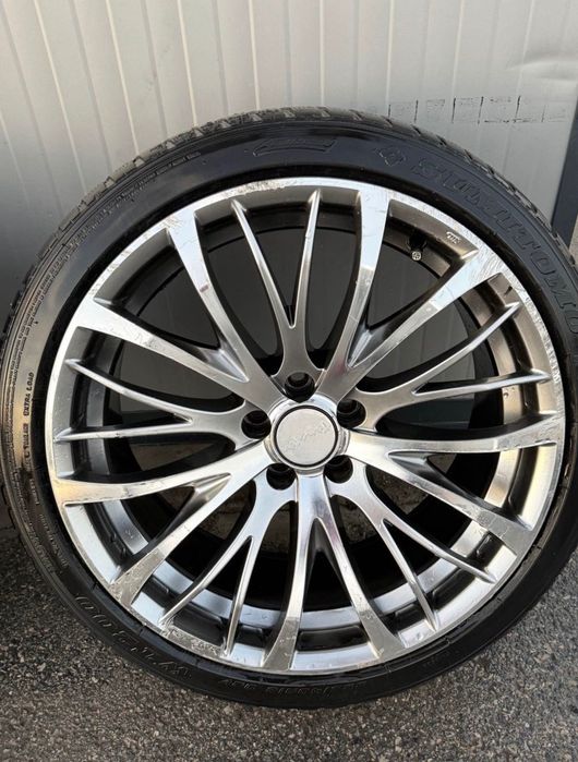 Модел на джантата: Tomason
Размер на джантата: 18 
ET (офсет):30