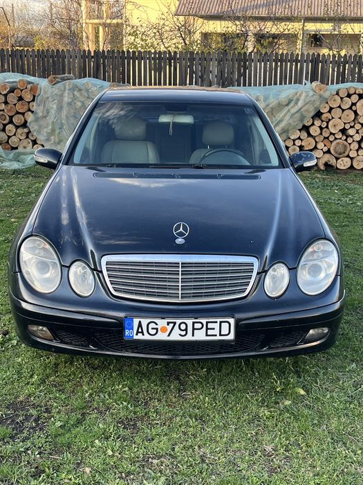 Mercedes W211 E Class