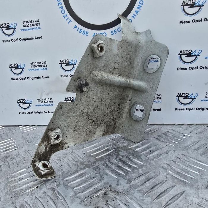 Suport aripa stanga fata Opel Movano B