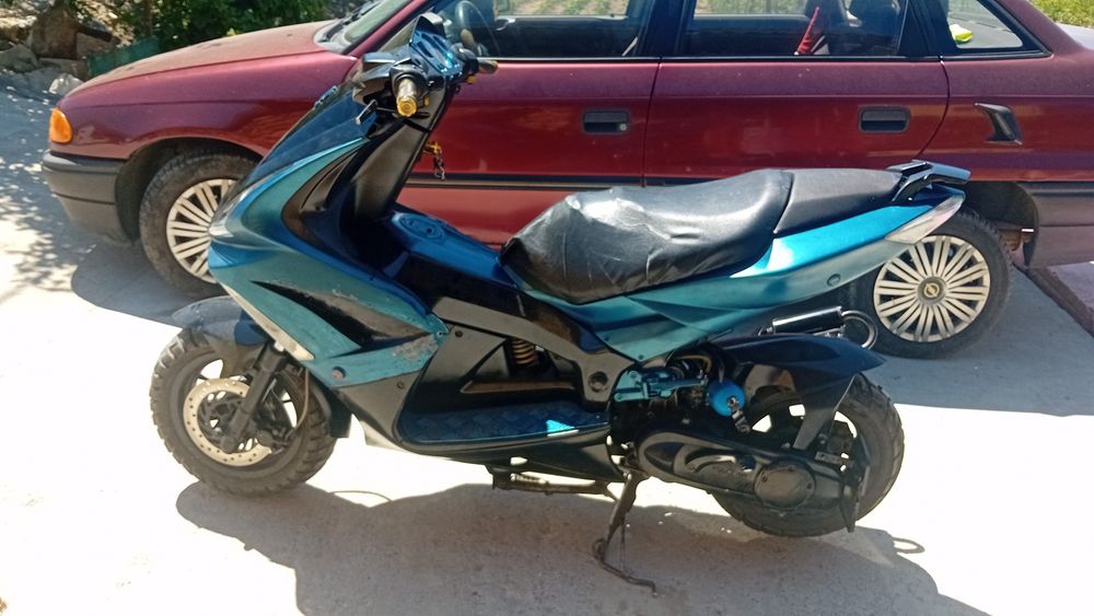 Vând peugeot jet force 50cc