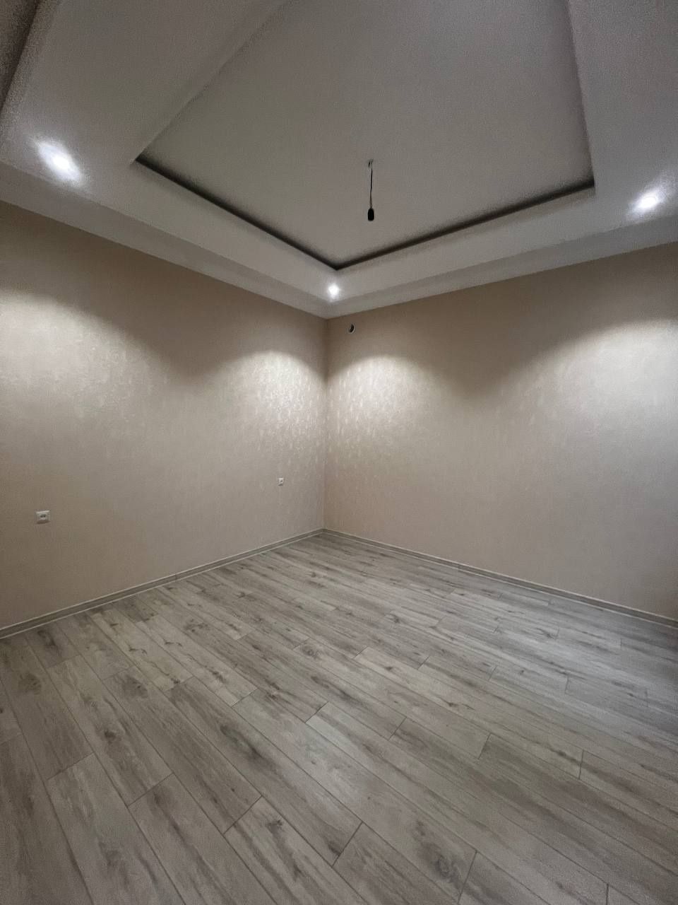 #Продажа
Юнусабад Фарогат Кулол махалля
Площадь 2,3 соток