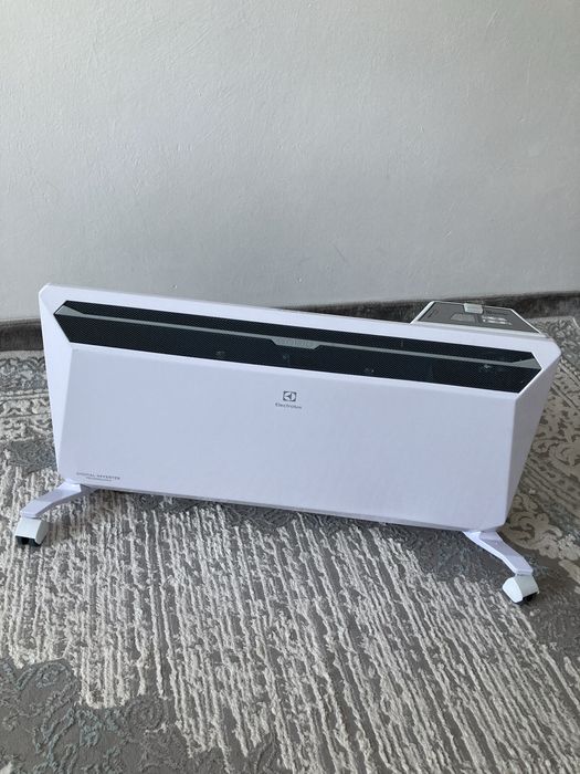 Electrolux ECH/RI-2500 белый