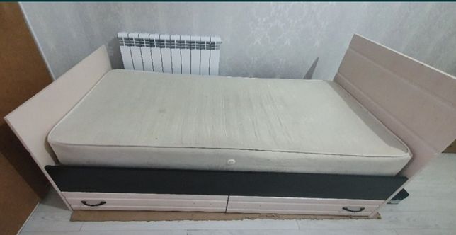 Продам кровать  в хорошем состоянии