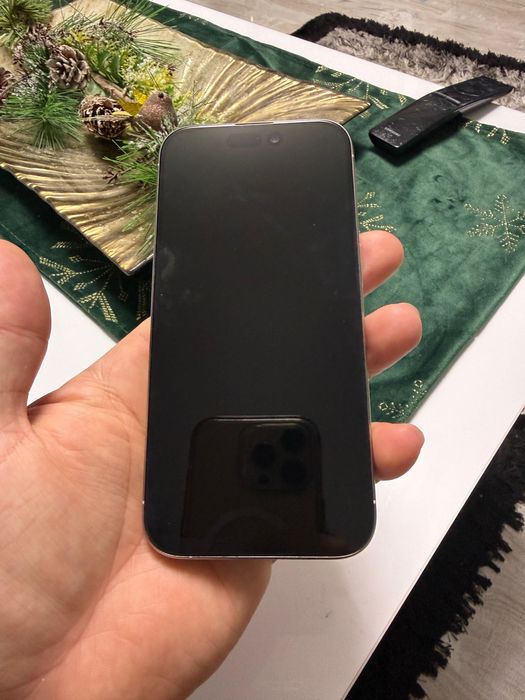 Iphone 15 Pro,nici o urma de uzura,nefolosit !
