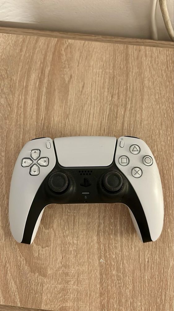 Consola Sony PS5 Slim Digital Edition, PlayStation cu 2 controlere