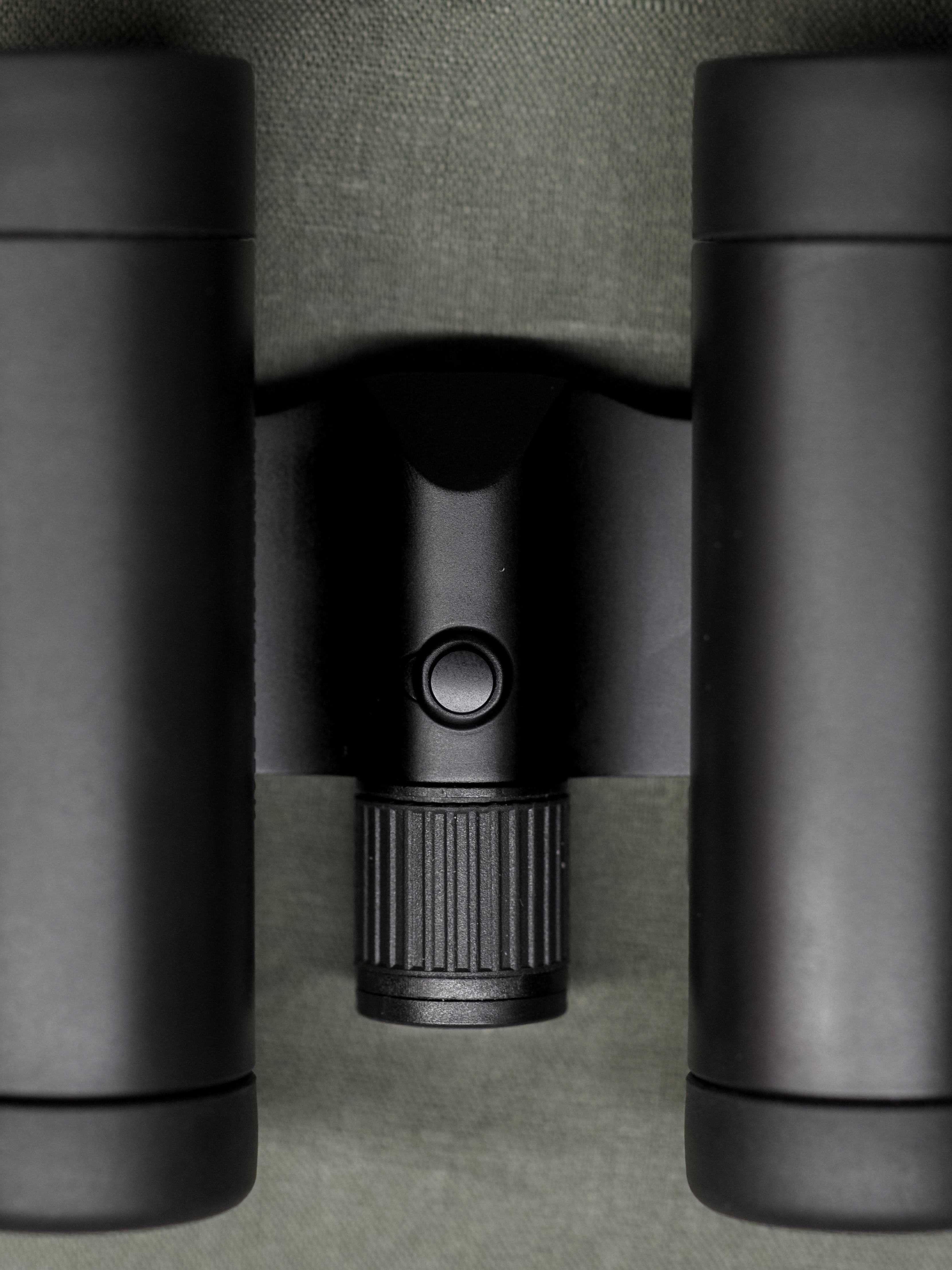 Binoclu Leica Ultravid 8x20