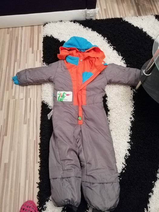 Compleu iarna/ costum ski
