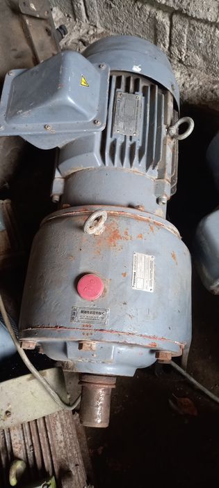 reductor Toshiba cu motor 11 kw japonez