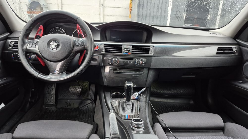 BMW 320D e91 2009