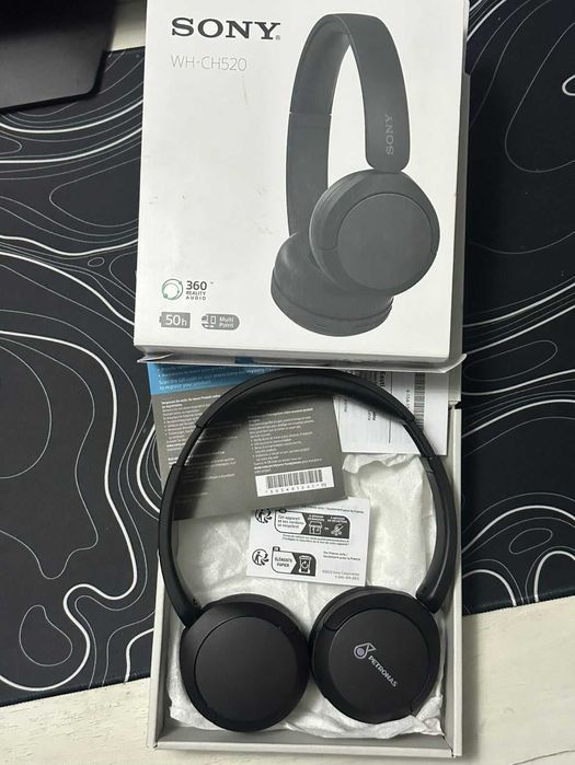Casti Sony WH-CH520 Special Edition Iveco x Petronas