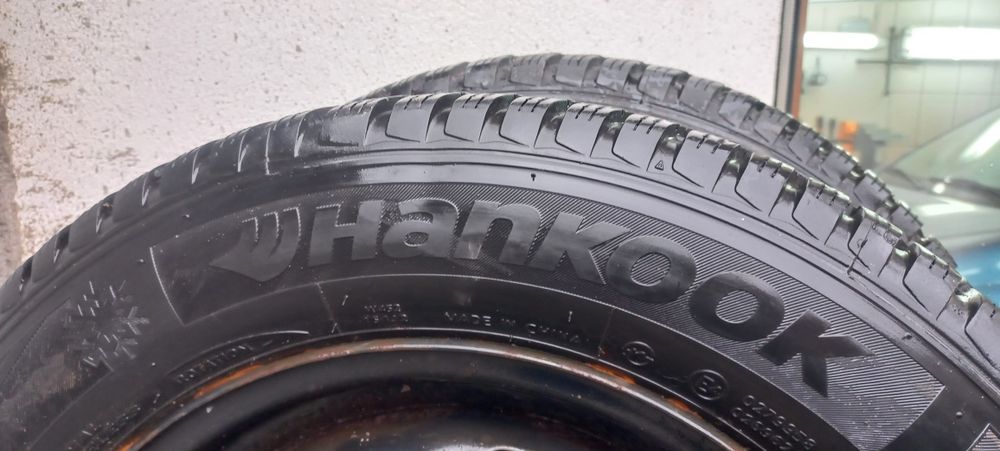 2 anvelope iarna Hankook 165/70/R14 cu jante Vw Seat Skoda