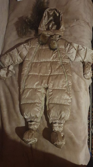 Комбинезон-трансформер продам