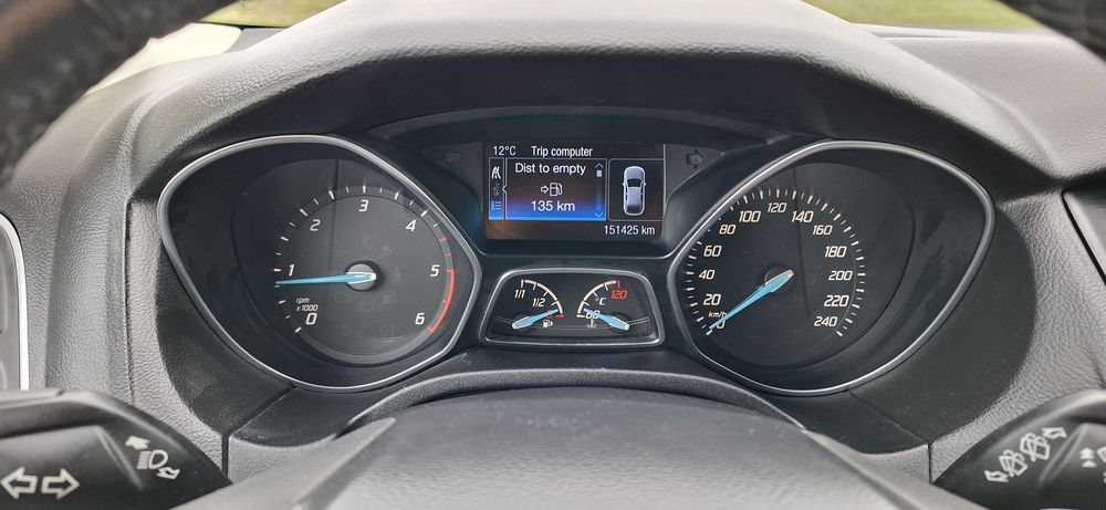 Vând ford focus 2014