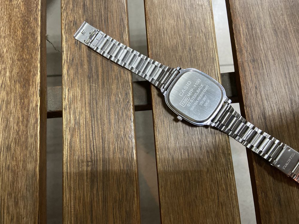Продам Новые часы Casio
