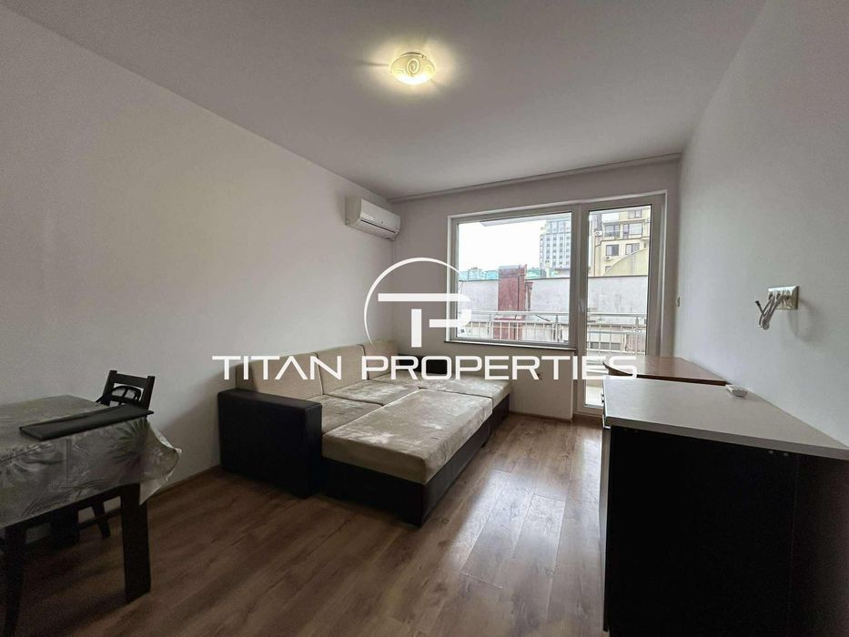 Дава се под наем Двустаен апартамент в Варна, Център - 70 кв.м за 400 € - Снимка #1