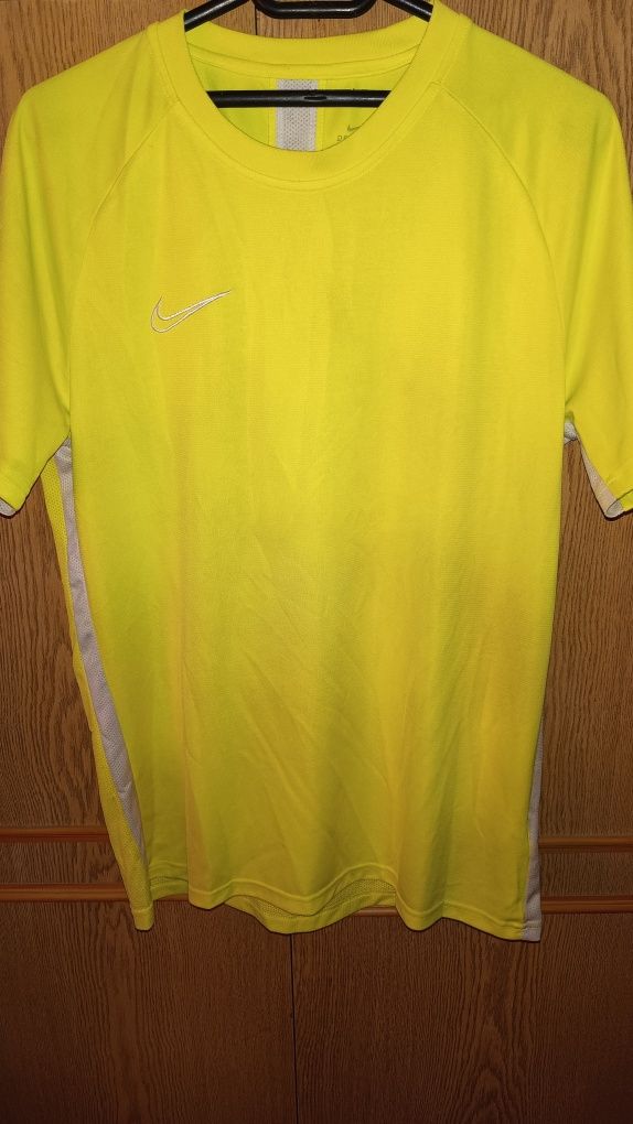 Мъжка тениска Nike Academy 19