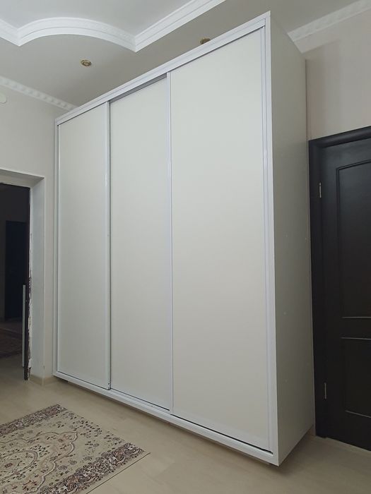 Шкаф  в спальню.