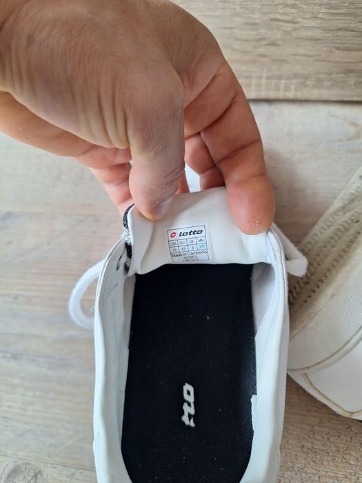 Маратонки Lotto 43