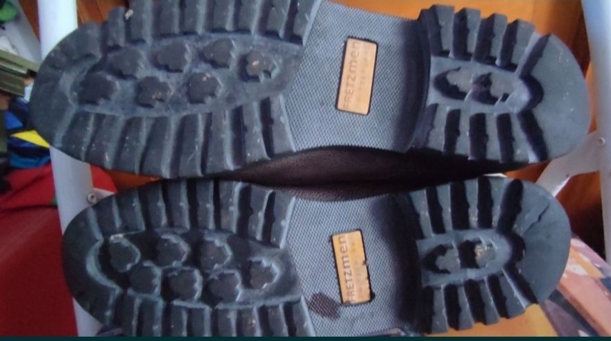 ghete piele goretex  42 maro imblanite