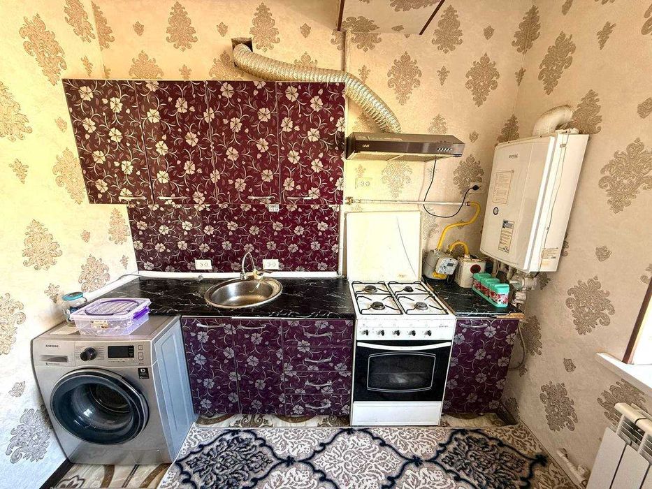 1 хоналик 4 этаж янги кирпичный дом, 5микр, Сомий софмед