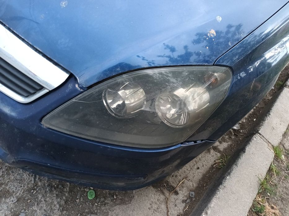 Dezmembrari  Opel ZAFIRA B  2005  > 0000 1.9 CDTI Motorina