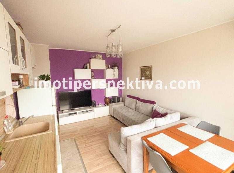 Продава се Тристаен апартамент в Пловдив, Христо Смирненски - 65 кв.м за 1808 €/кв.м - Снимка #1