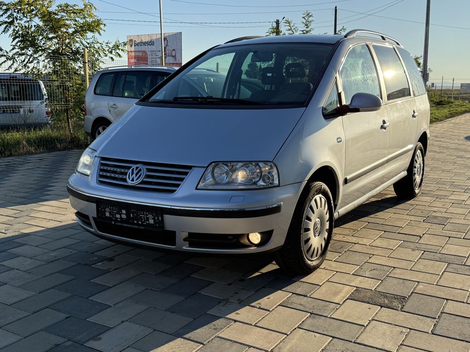 De vanzare vw sharan 2.0 tdi 2010!!