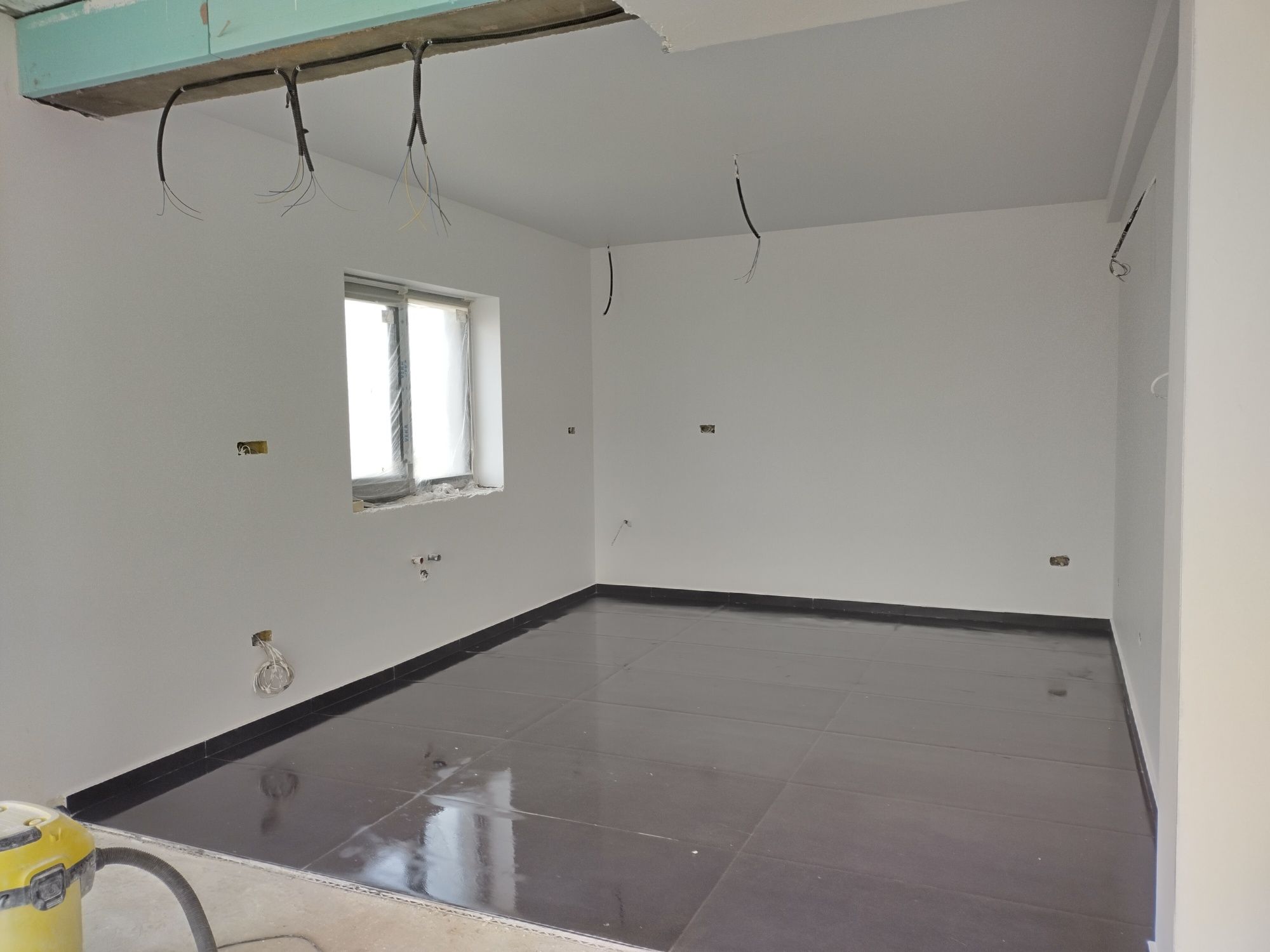 Amenajări interioare | Renovări | Finisaje standard și premium.