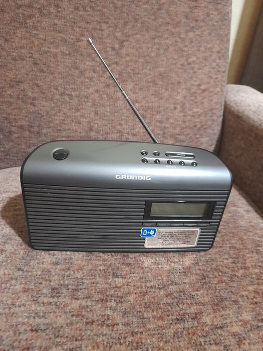 Radio Sony, Nordmande,Gruding