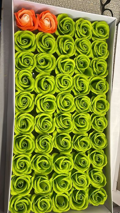 Accesorii florarie foarte multe ofer video cu produse pe whtapp