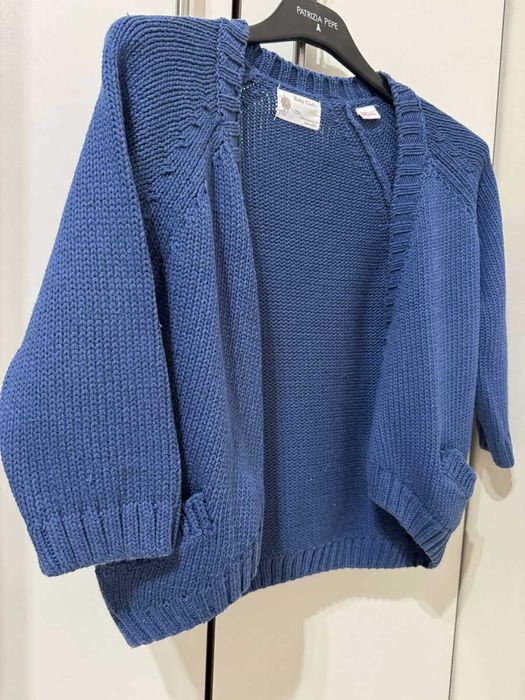 Топла синя жилетка