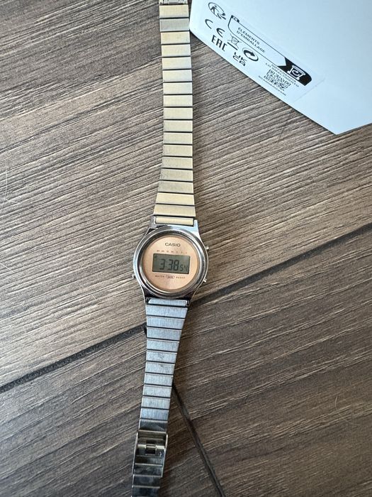 Дамски чаковник casio vintage
