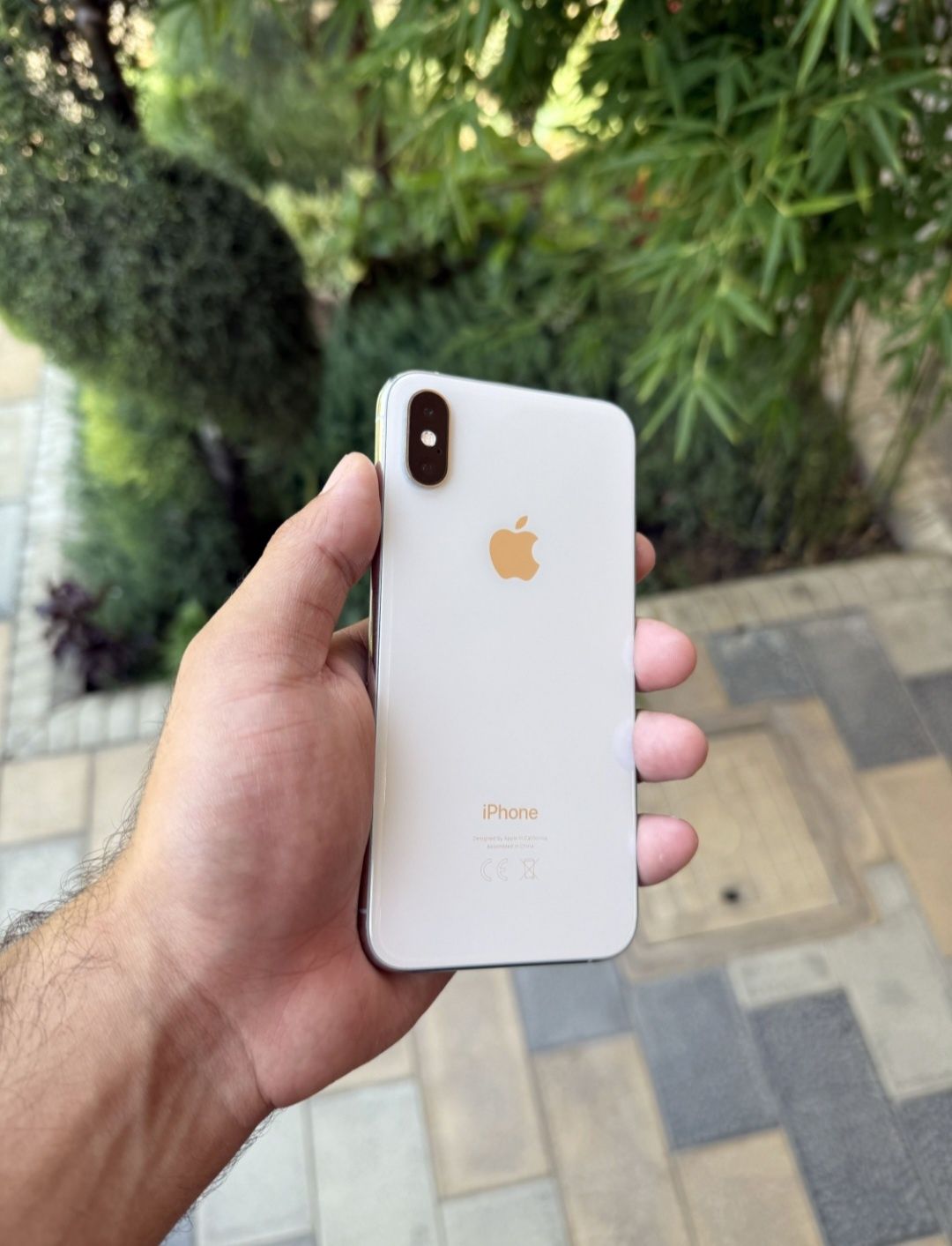 Xs ayfon 64 gb 
Ba