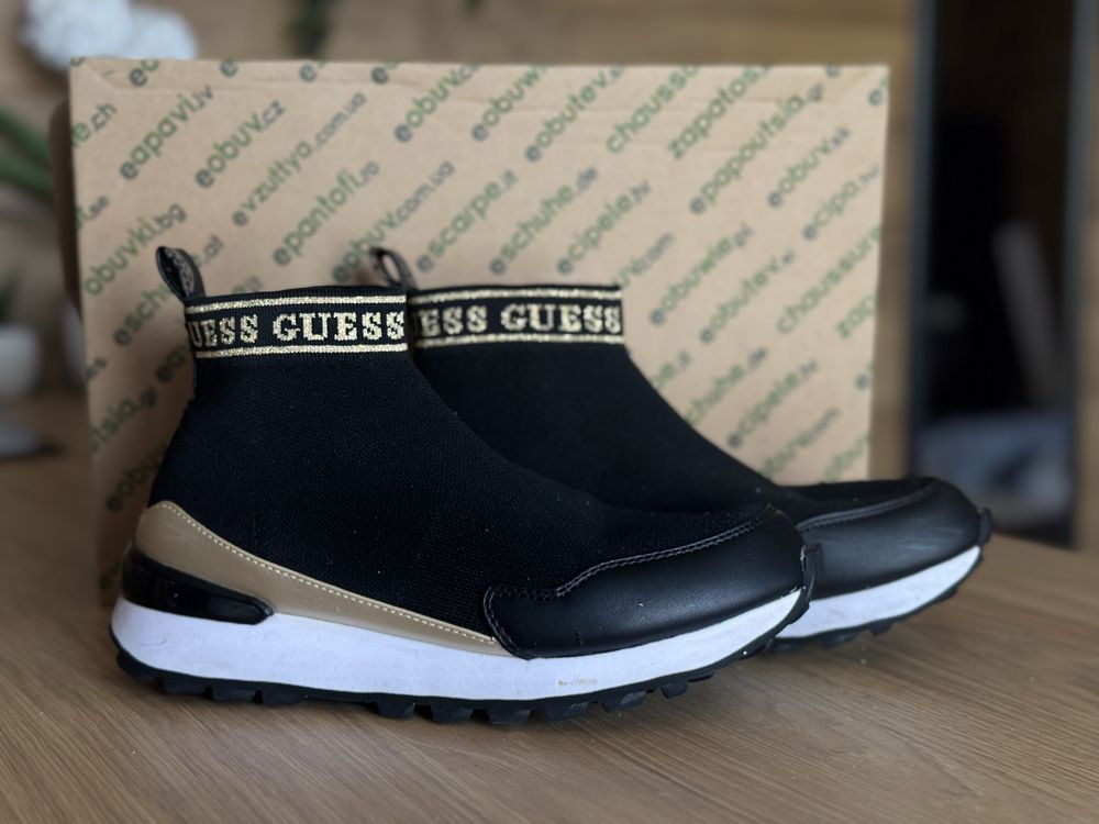 Дамски обувки Guess SALZIA