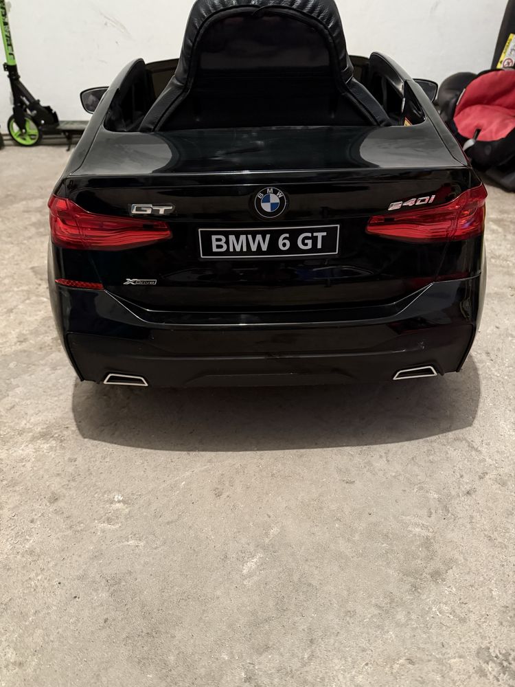 Детска електрическа кола BMW