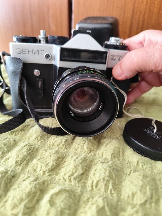 Руски ретро фотоапарат Зенит