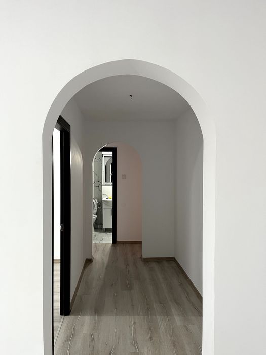 Proprietar, Vând Apartament cu 4 camere, Bulevardul Independenței