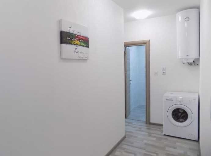 Дава се под наем Двустаен апартамент в София, Триъгълника - 55 кв.м за 365 € - Снимка #7