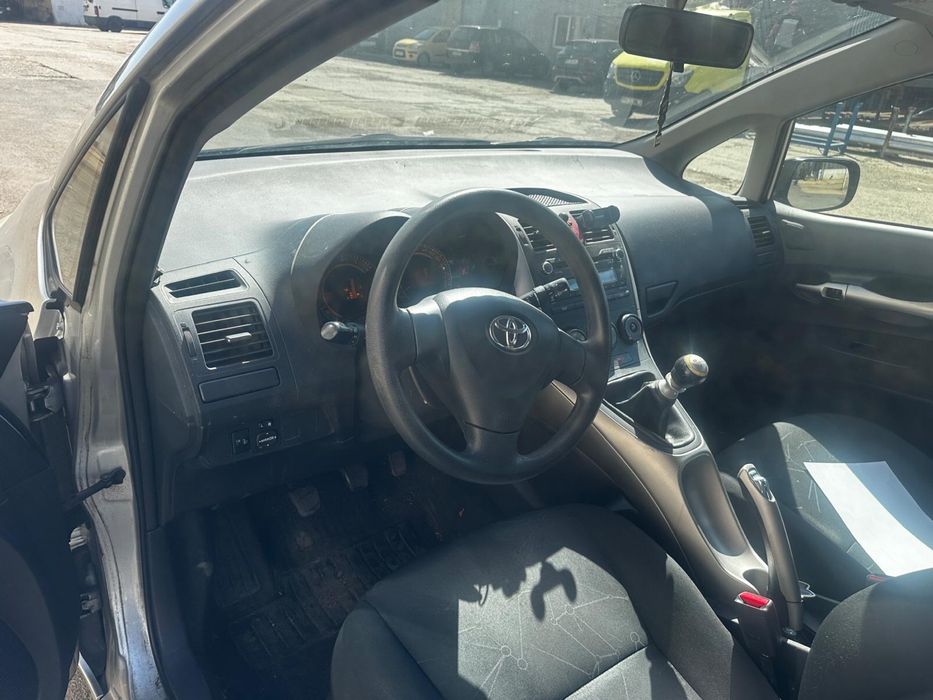 Toyota Auris 2010 1.4 mpi