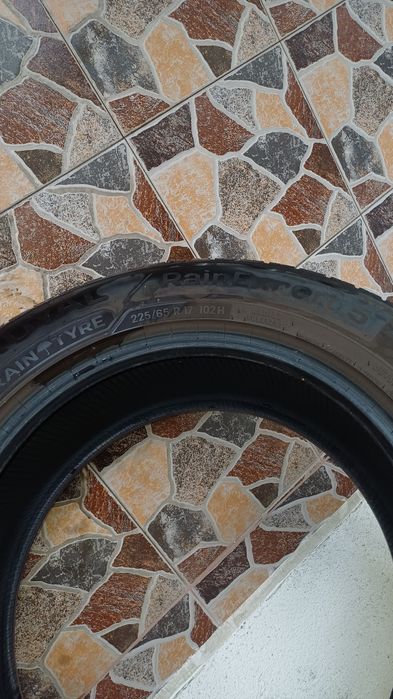 Летни гуми Марка: UNIROYAL – модел Rain Tyre / RainH  
Размери:  
- 22