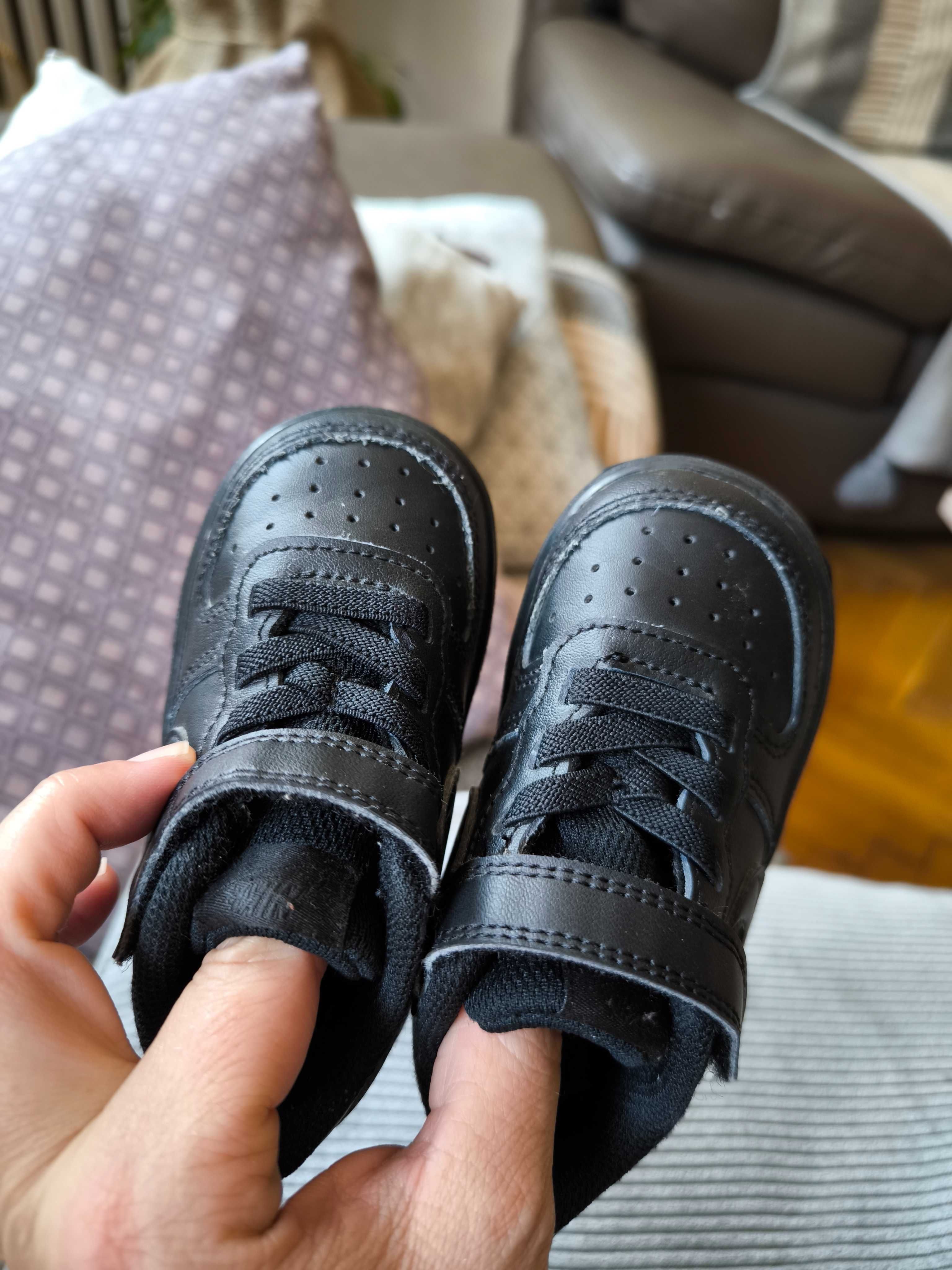 Бебешки маратонки Nike